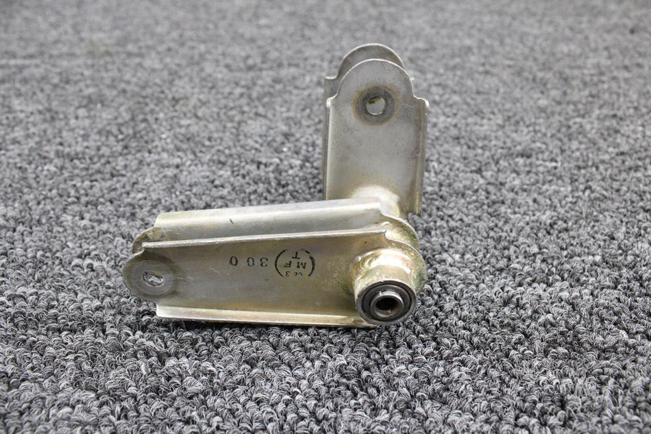 Cessna 5115514-1 Cessna 402C Flap Bellcrank Assembly Outbd LH WS 115.72