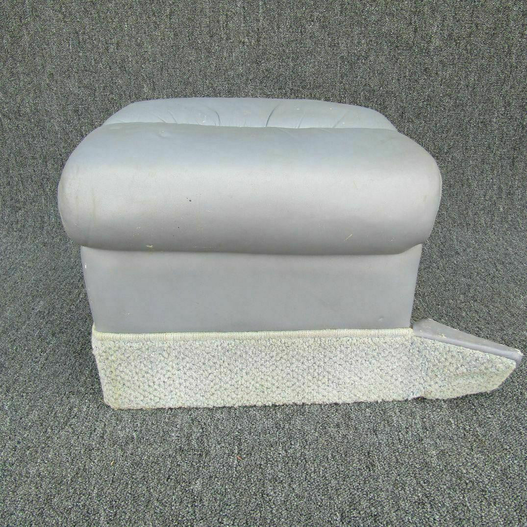 Piper Piper PA-31T Seat Assembly Toilet-Bottom C20
