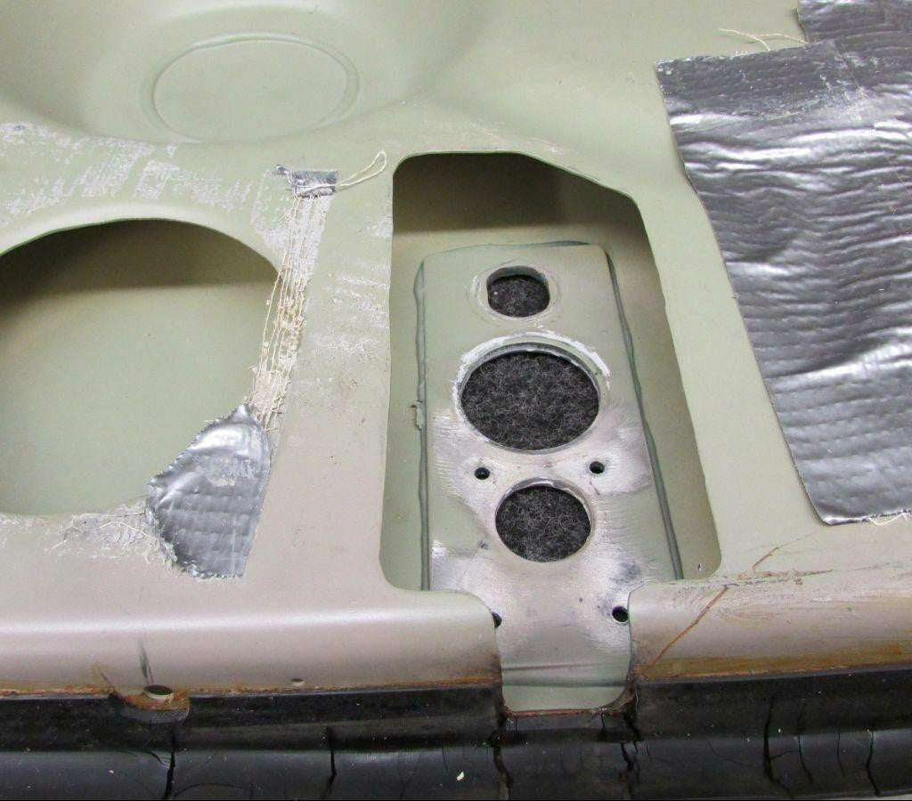 0717037-6 (USE: 0717037-8) Cessna 172S Baggage Door Assy BAS Part Sales | Airplane Parts