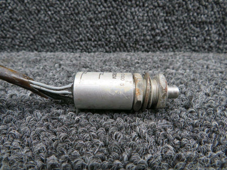 Cessna 63-2100-5 Cessna 402C Nose Gear Micro Switch Volts 28