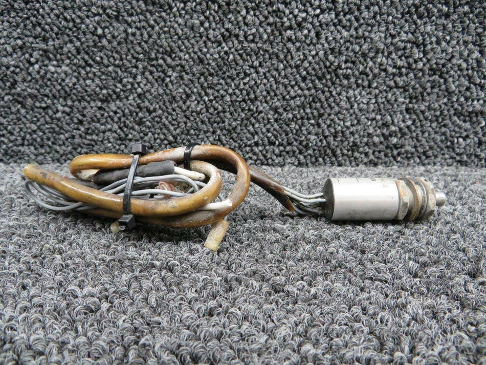 Cessna 63-2100-5 Cessna 402C Nose Gear Micro Switch Volts 28