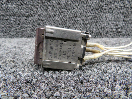 9910115-4 Cessna 402C Gear Unlock Indicator (Volts: 28) BAS Part Sales | Airplane Parts