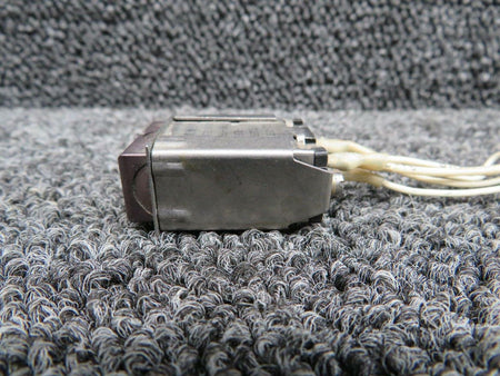 Cessna 9910115-4 Cessna 402C Gear Unlock Indicator Volts 28