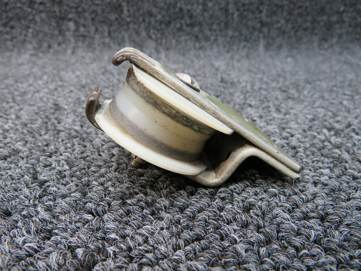 1714000-33 / S1704-1 Cessna 182Q Housing & Roller Seat BAS Part Sales | Airplane Parts