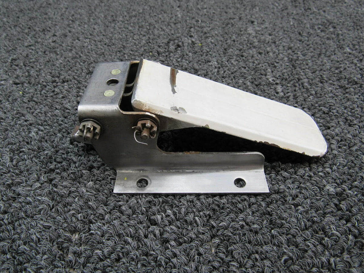 Piper 79530-002 Piper PA28R-201 Outside Door Handle Assembly