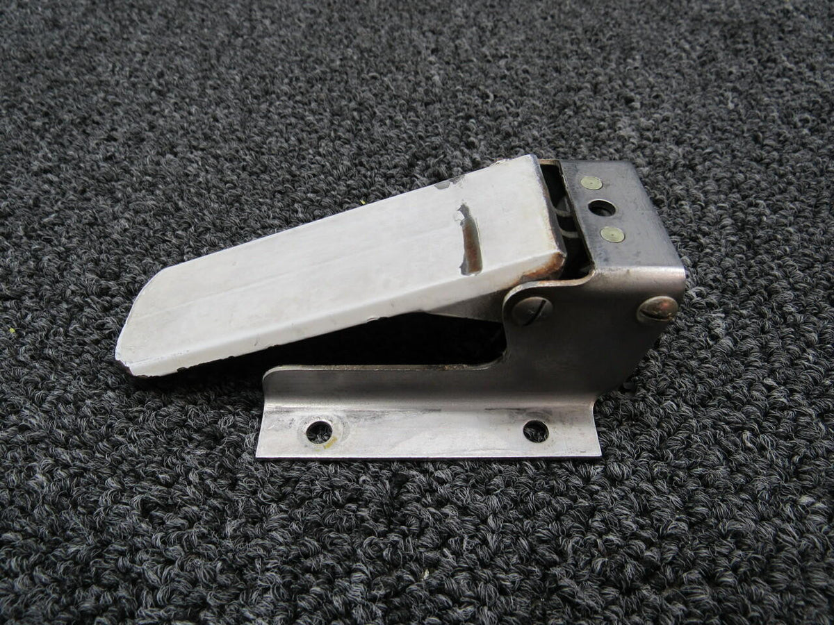 Piper 79530-002 Piper PA28R-201 Outside Door Handle Assembly