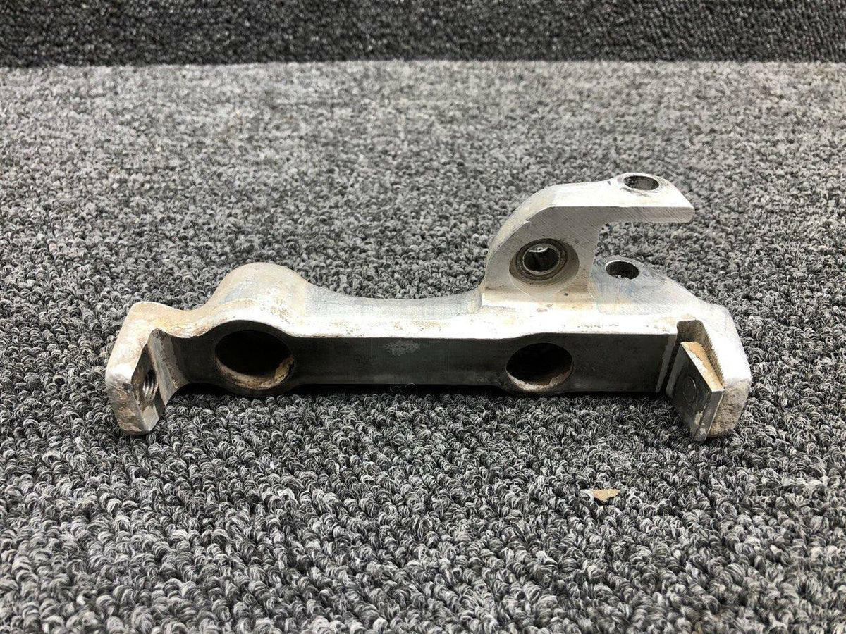 Cessna 1241403-1 Cessna T210F Main Gear Adjusting Plate LH