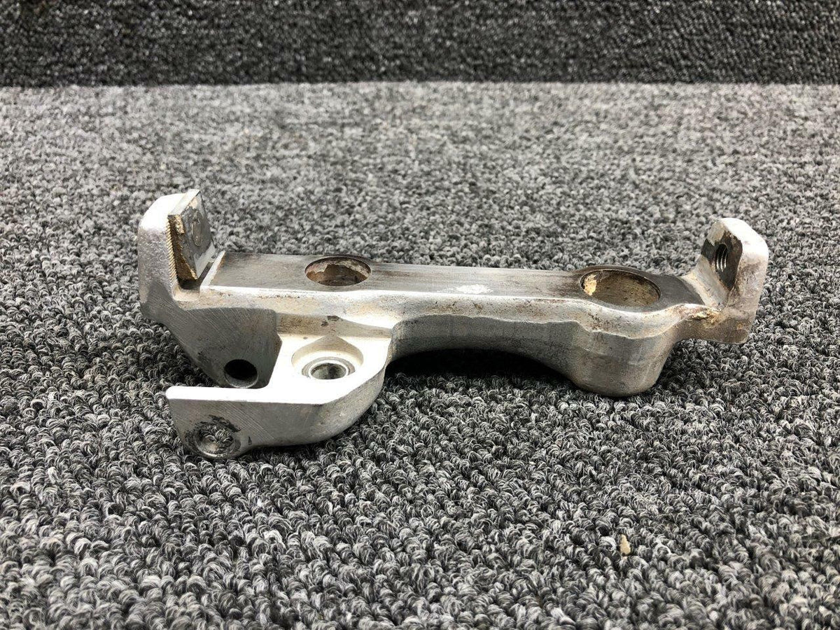 Cessna 1241403-1 Cessna T210F Main Gear Adjusting Plate LH