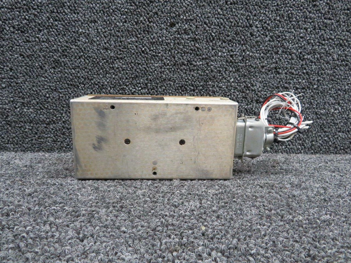 Century Flight Systems 1C707-1 Cessna T210F Century Flight Systems Omni / Localizer Converter 14/28V