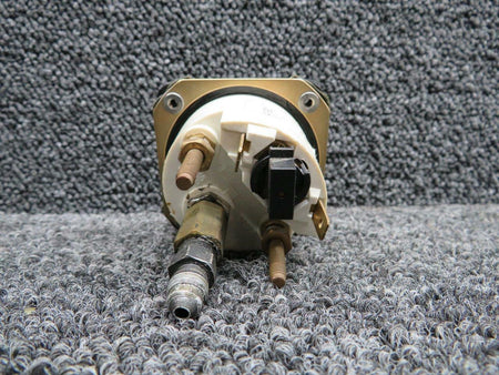 Faris Cessna T210F Faris Oil Pressure and Temperature Indicator Volts 28