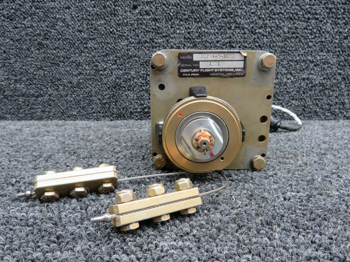 Century Flight Systems Cessna T210F Century Flight Systems 1C784-3-1027 Autopilot Servo Volts 14
