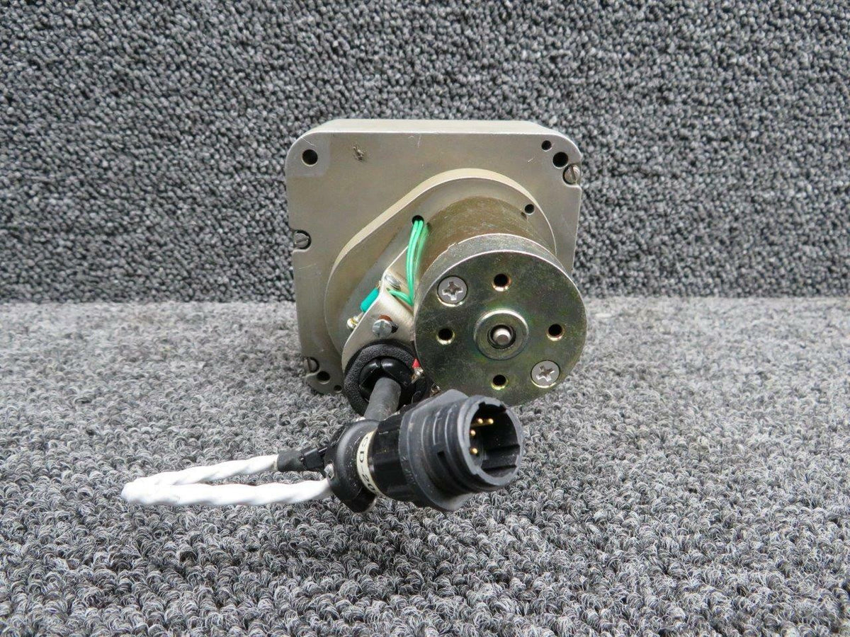 Century Flight Systems Cessna T210F Century Flight Systems 1C784-2-1045R Autopilot Servo Volts 12