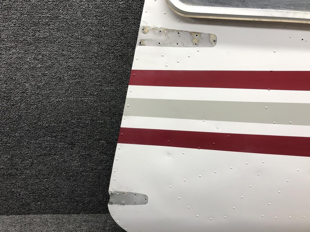 Cessna 0710620-215 Cessna T210F Cabin Door Structure Assembly W/ Window LH