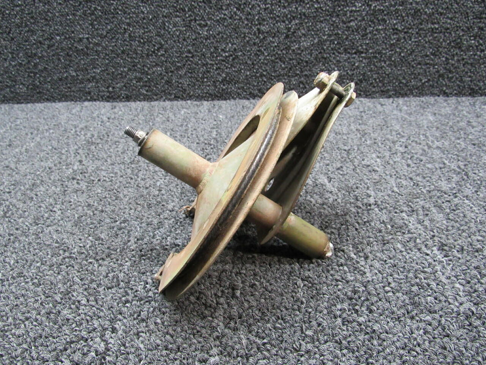 Cessna 0762024-24 Cessna 182P Flap Drive Pulley RH