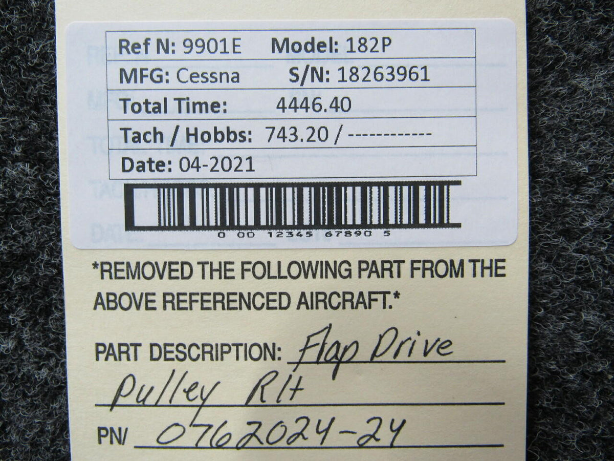 Cessna 0762024-24 Cessna 182P Flap Drive Pulley RH
