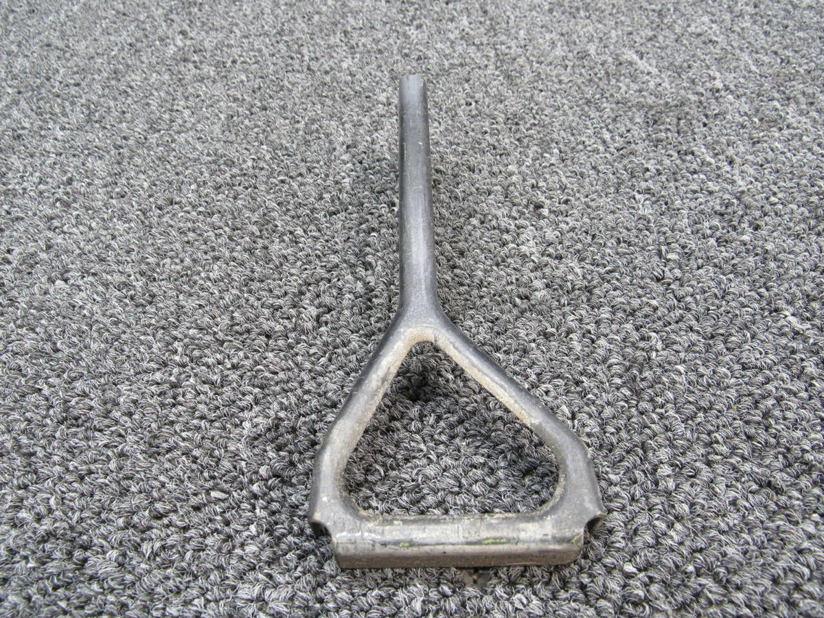 Cessna 0713629-2 Cessna 182P Rudder Pedal Link LH Dual Controls