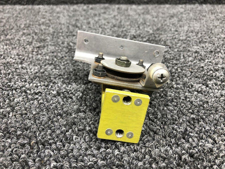 Beechcraft 150PL14 / 35-324481-7 Beech V35B Floating Panel Mount Assembly W/ Bracket