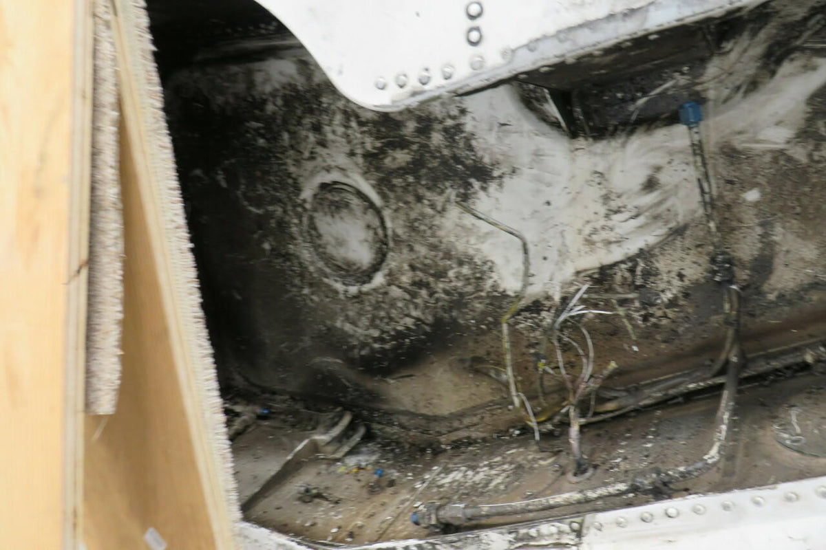 Cessna 5222000-1 Cessna 402C RH Wing Assy