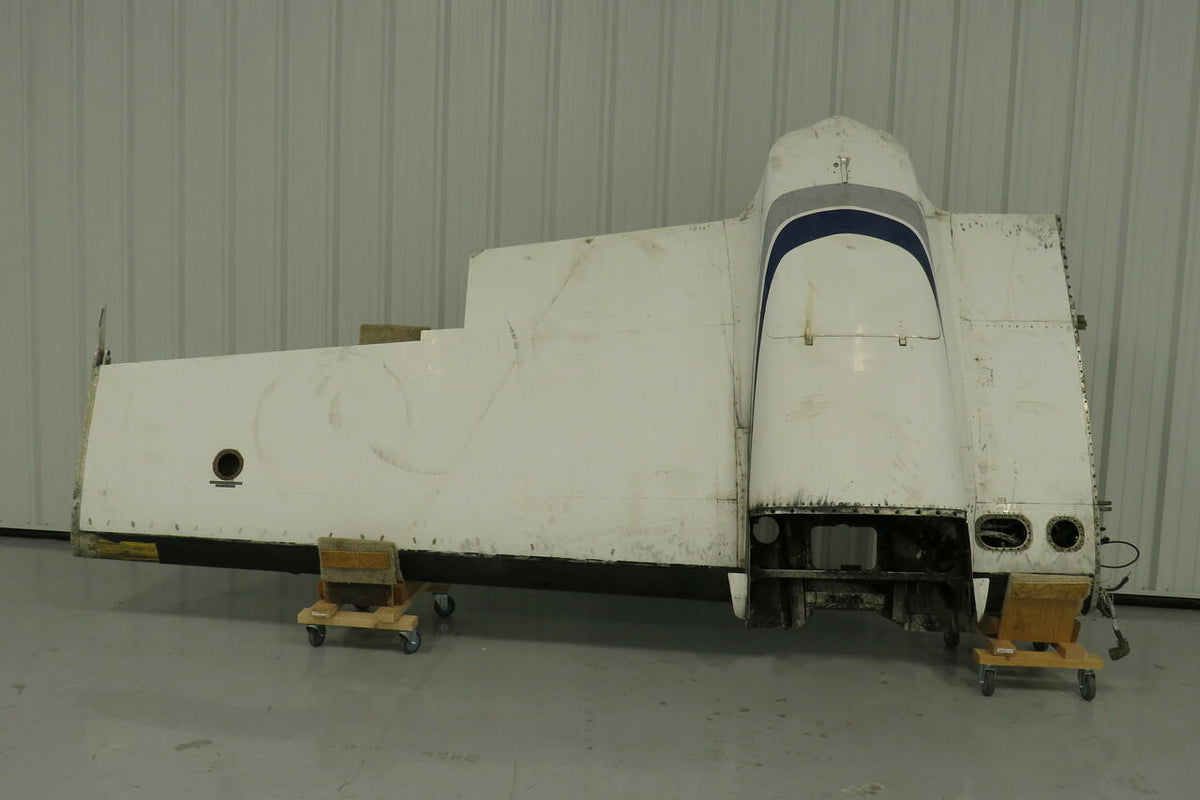 Cessna 5222000-1 Cessna 402C RH Wing Assy