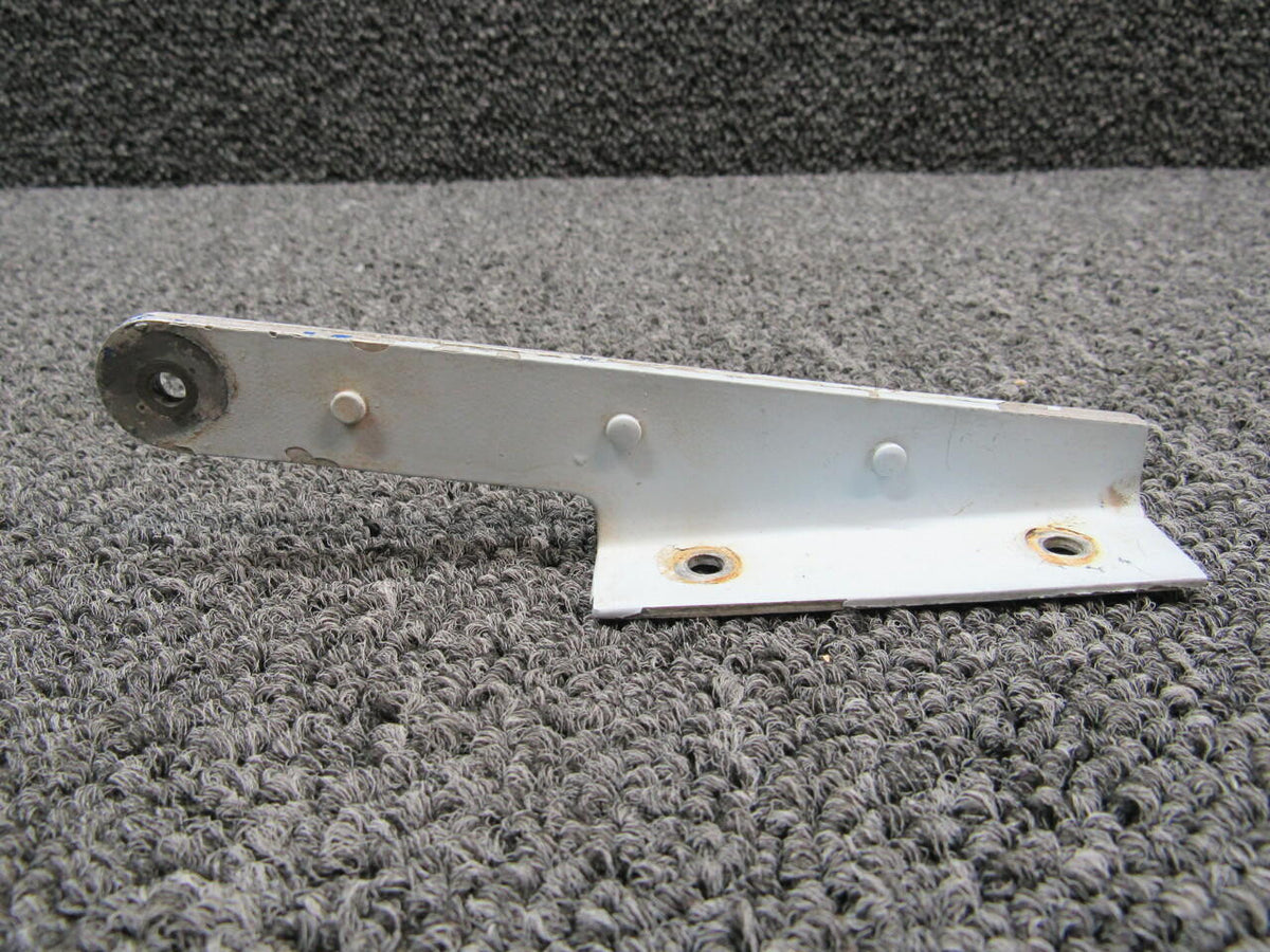 Beechcraft 169-620010-1 Beechcraft A23 Horn Assembly Tab Control