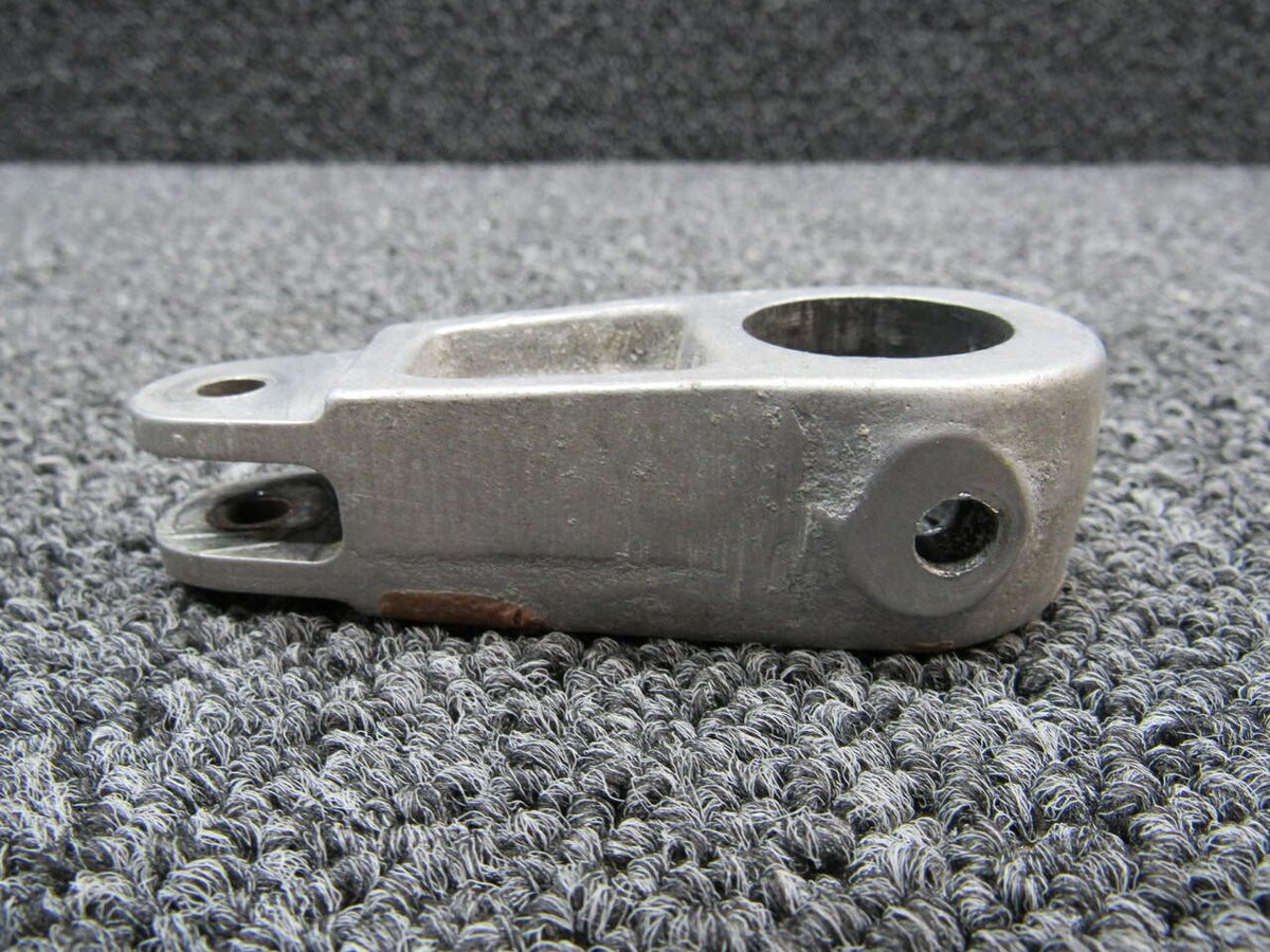 Beechcraft 169-810019-3 USE 169-810019-7 Beechcraft A23 Nose Wheel Steering Arm