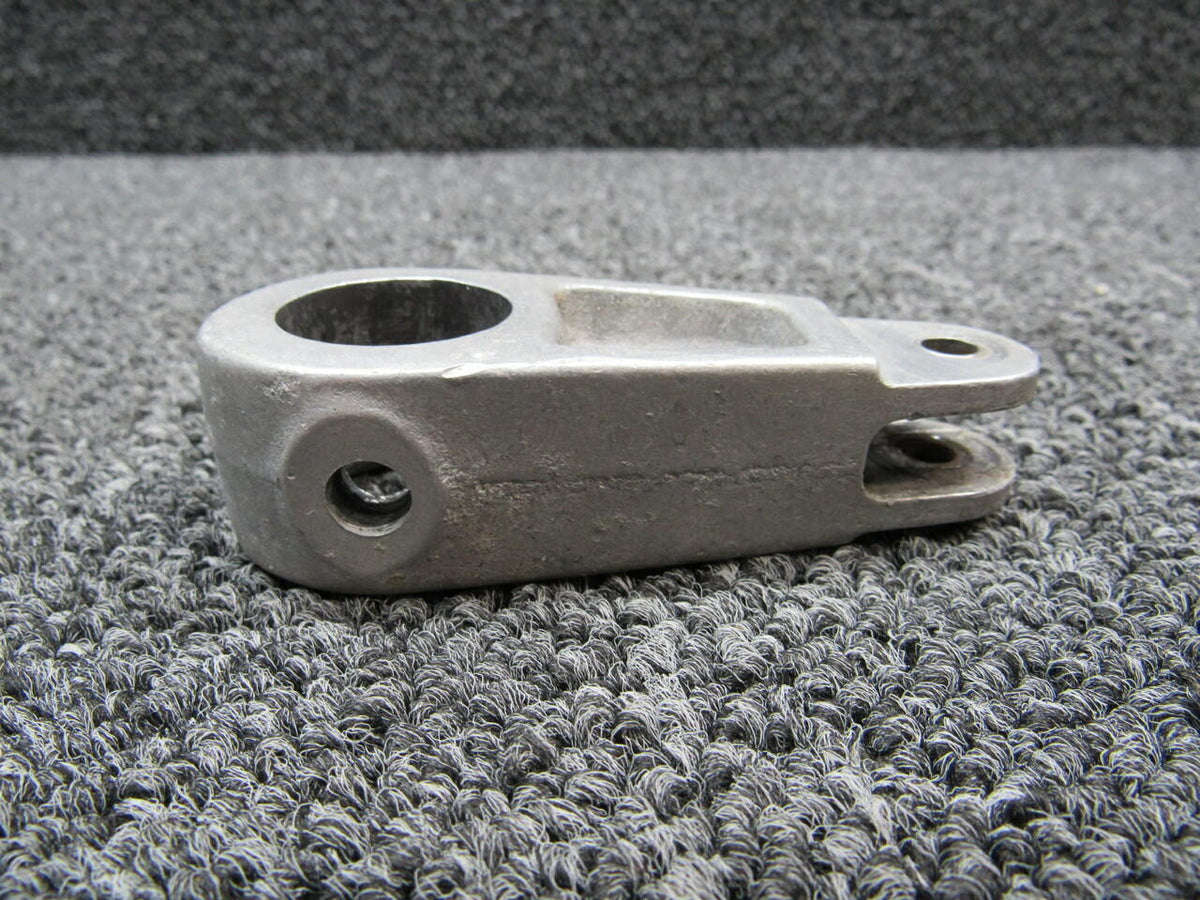 Beechcraft 169-810019-3 USE 169-810019-7 Beechcraft A23 Nose Wheel Steering Arm