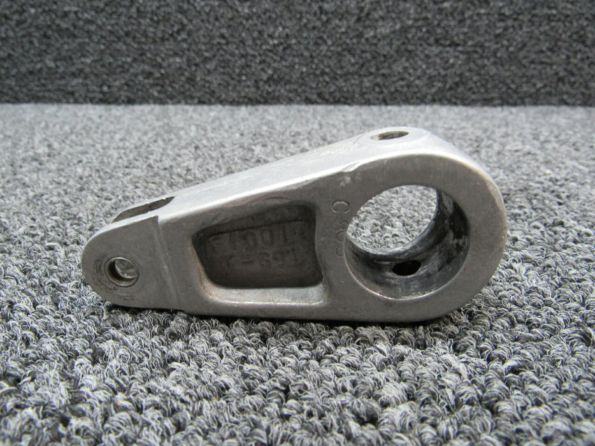 Beechcraft 169-810019-3 USE 169-810019-7 Beechcraft A23 Nose Wheel Steering Arm