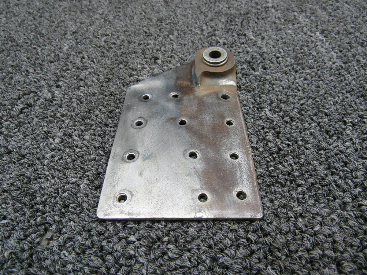 Beechcraft 169-440017-1 Beechcraft A23 Hinge Assembly Fuselage AFT LH