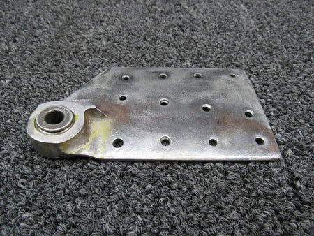 169-440017-2 Beechcraft A23 Hinge Assembly Fuselage AFT RH BAS Part Sales | Airplane Parts