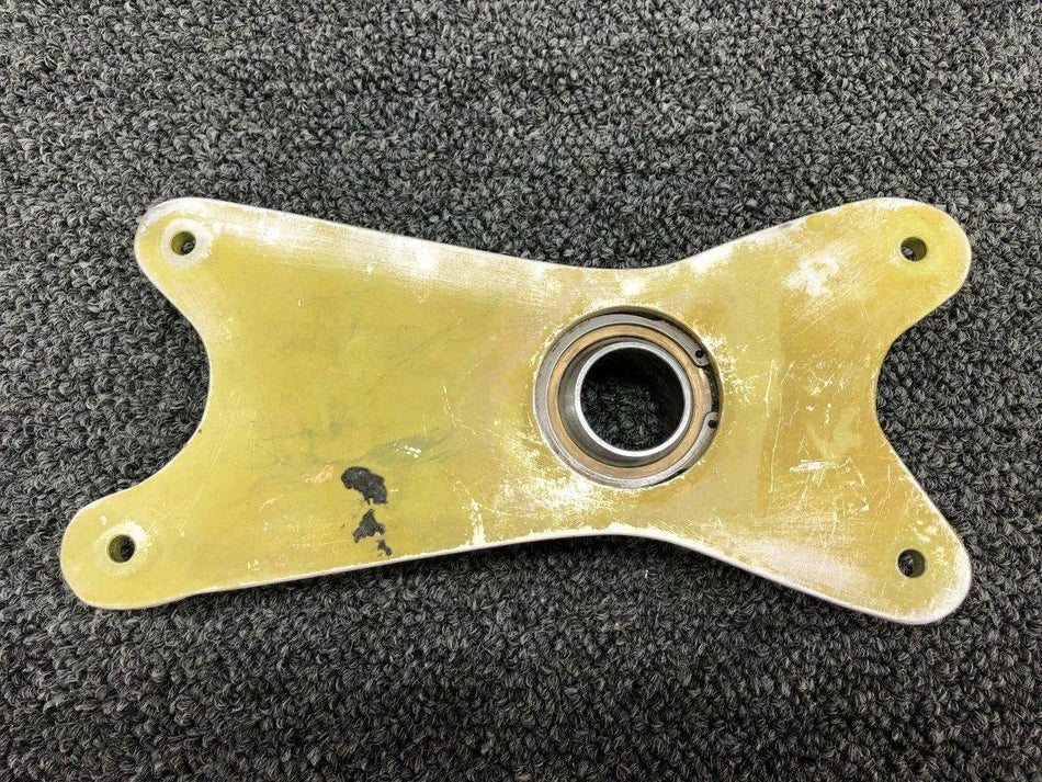 20394-000 (Cast: 20392) Piper PA24-250, 260 Trunnion Fitting RH Aft