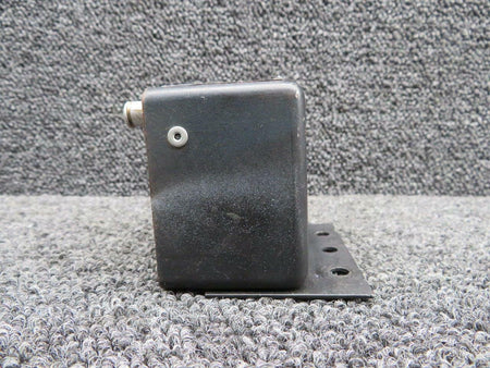 Electro-Mech 9910068 M/N EM201-3 Cessna 421B Electro-Mech Over Voltage Relay V 28