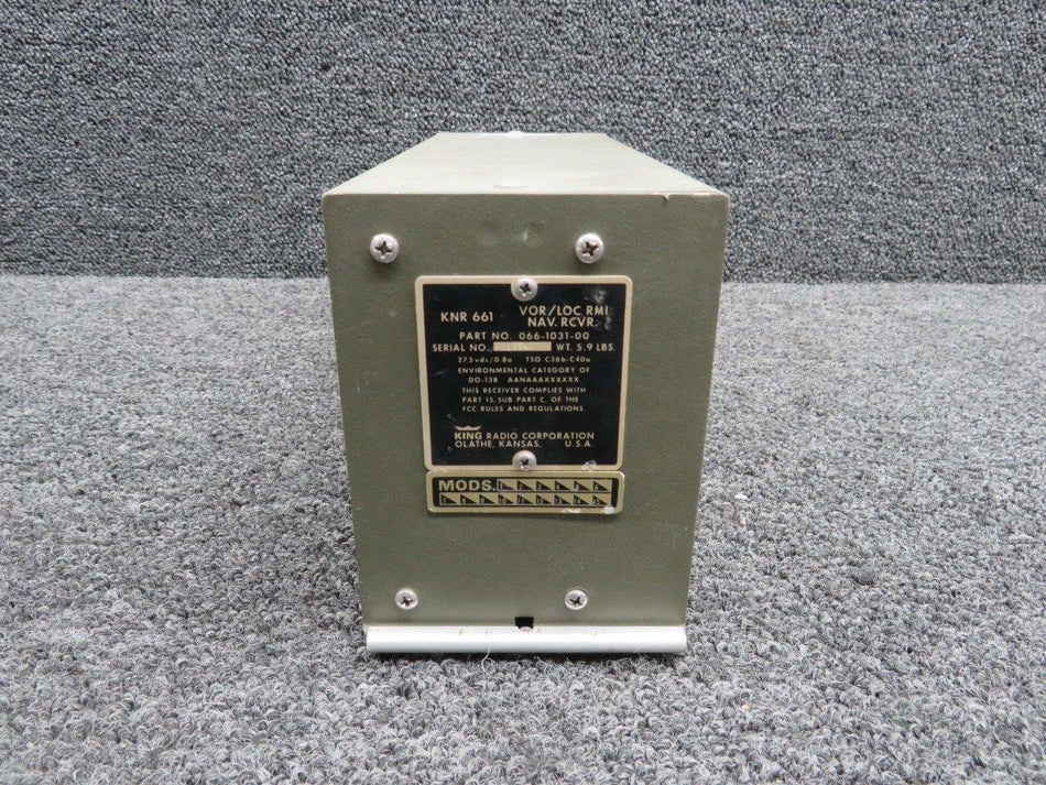 King Radio Corp 066-1031-00 M/N KNR-661 King Radio Corp VOR / LOC Navigational Receiver V 28