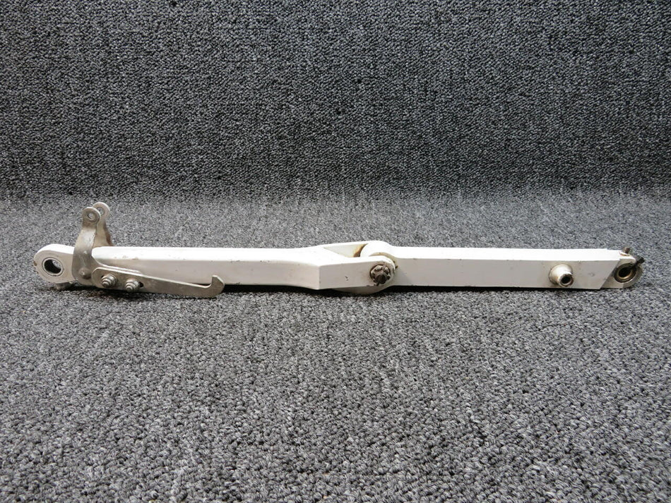 Cessna 5041000-46 / 0841140-7 USE 5041001-34 Cessna 310Q Main Gear Brace Assembly W/ Arm RH
