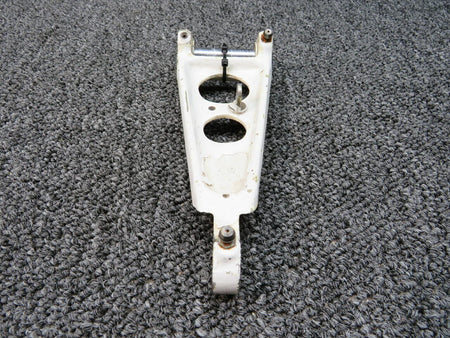 Beech 36-810015-1 USE 36-810015-3 Beech A-36 Bonanza Torque Link Gear Upper RH