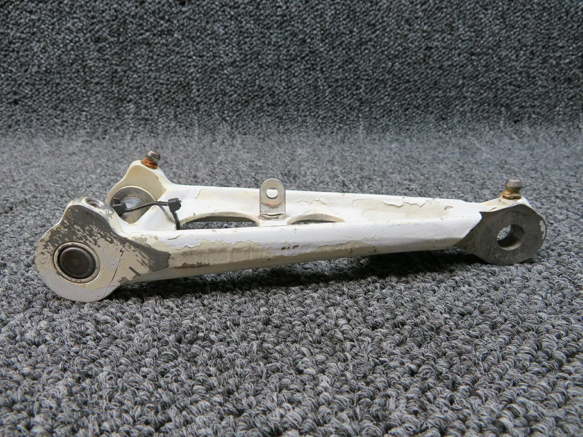 Beech 36-810015-1 USE 36-810015-3 Beech A-36 Bonanza Torque Link Gear Upper RH