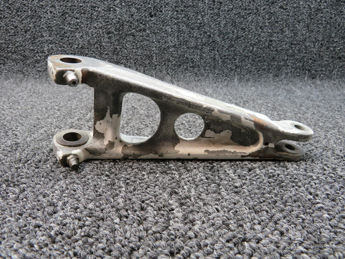 Beech 35-815194-5 USE 35-815194-3 Beech 35-B33 Main Gear Torque Knee Lower