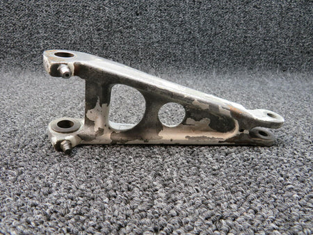 Beech 35-815194-5 USE 35-815194-3 Beech 35-B33 Main Gear Torque Knee Lower