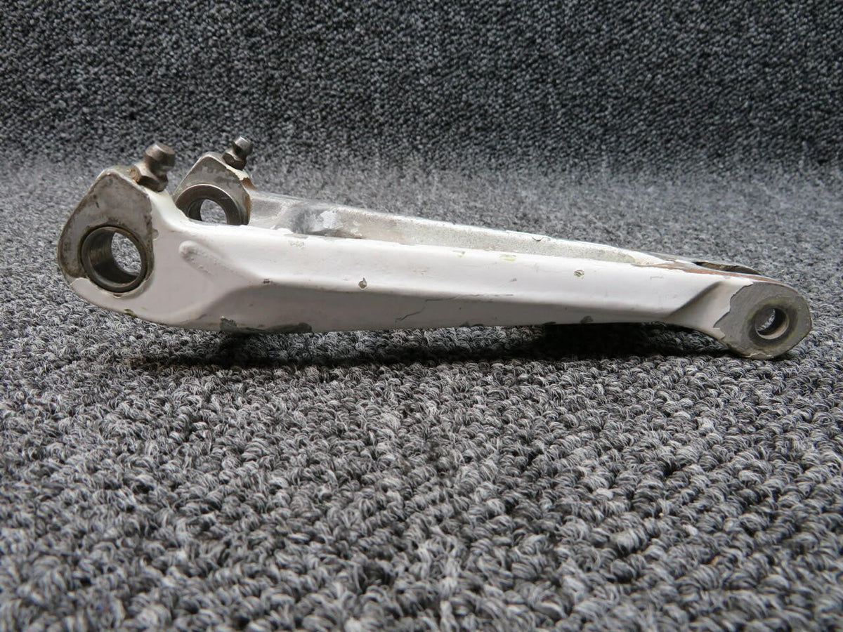 Beech 35-815194-5 USE 35-815194-3 Beech 35-B33 Main Gear Torque Knee Lower