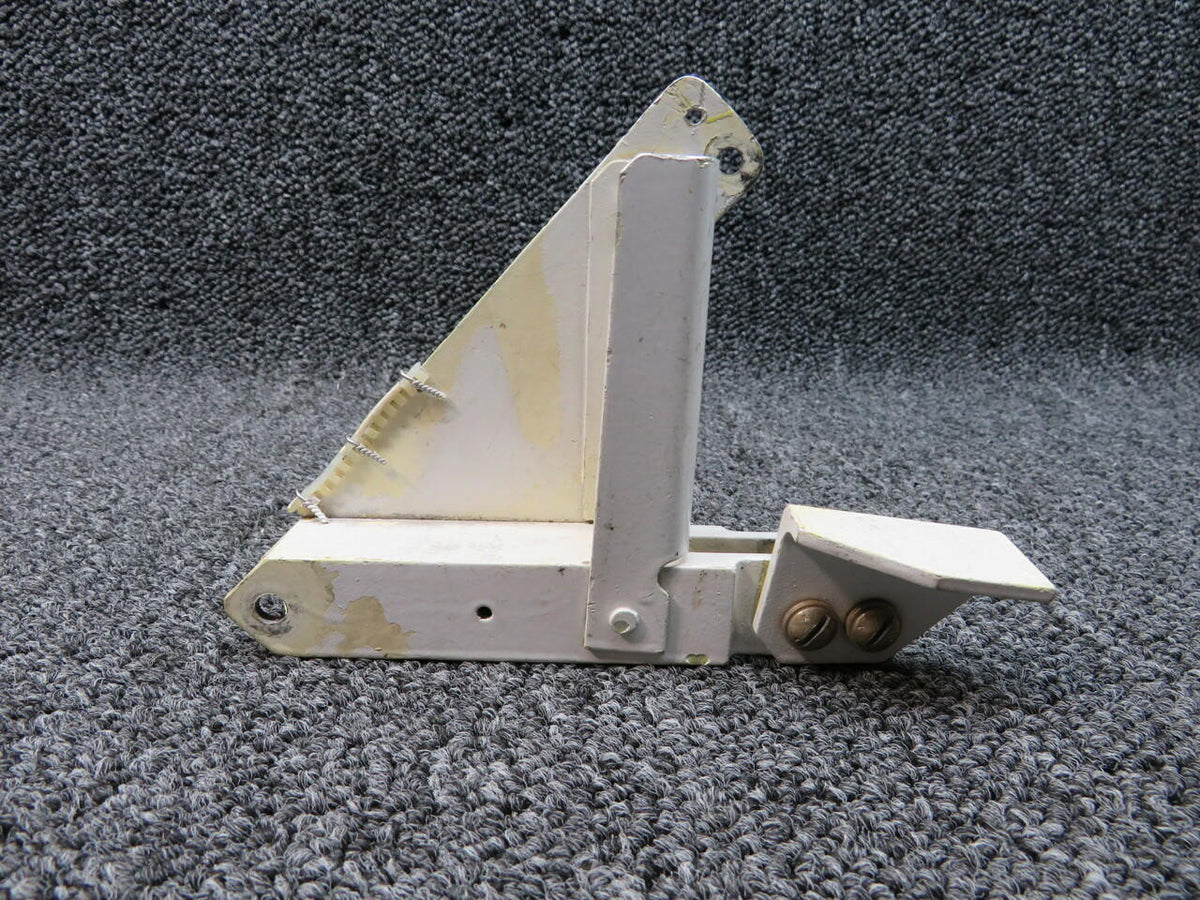 Beech 60-810092-2 Beech Baron 58P Main Landing Gear Uplock Assembly RH