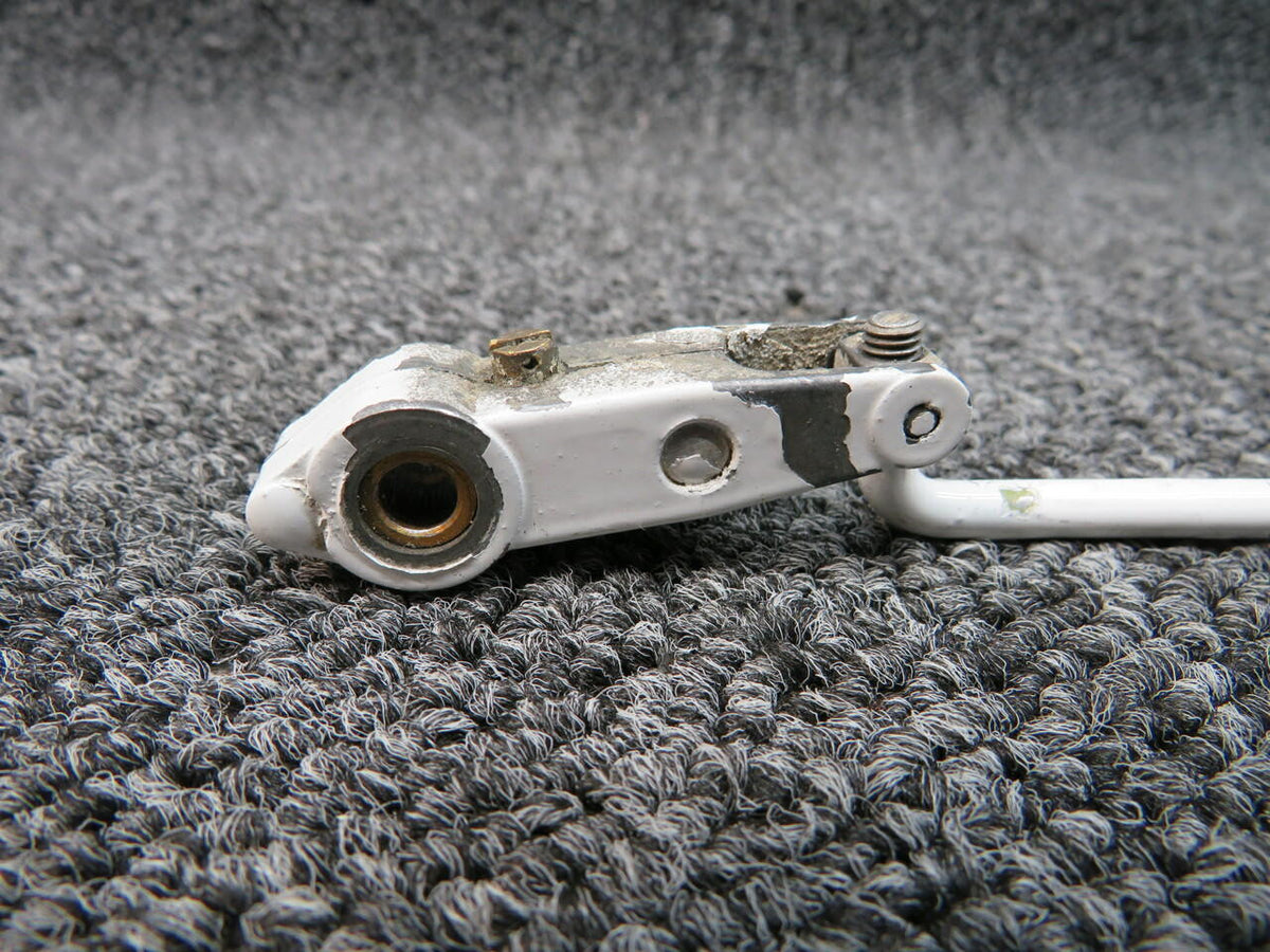 Beech 60-810047 Beech B-60 Main Gear Linkage Rod Microswitch
