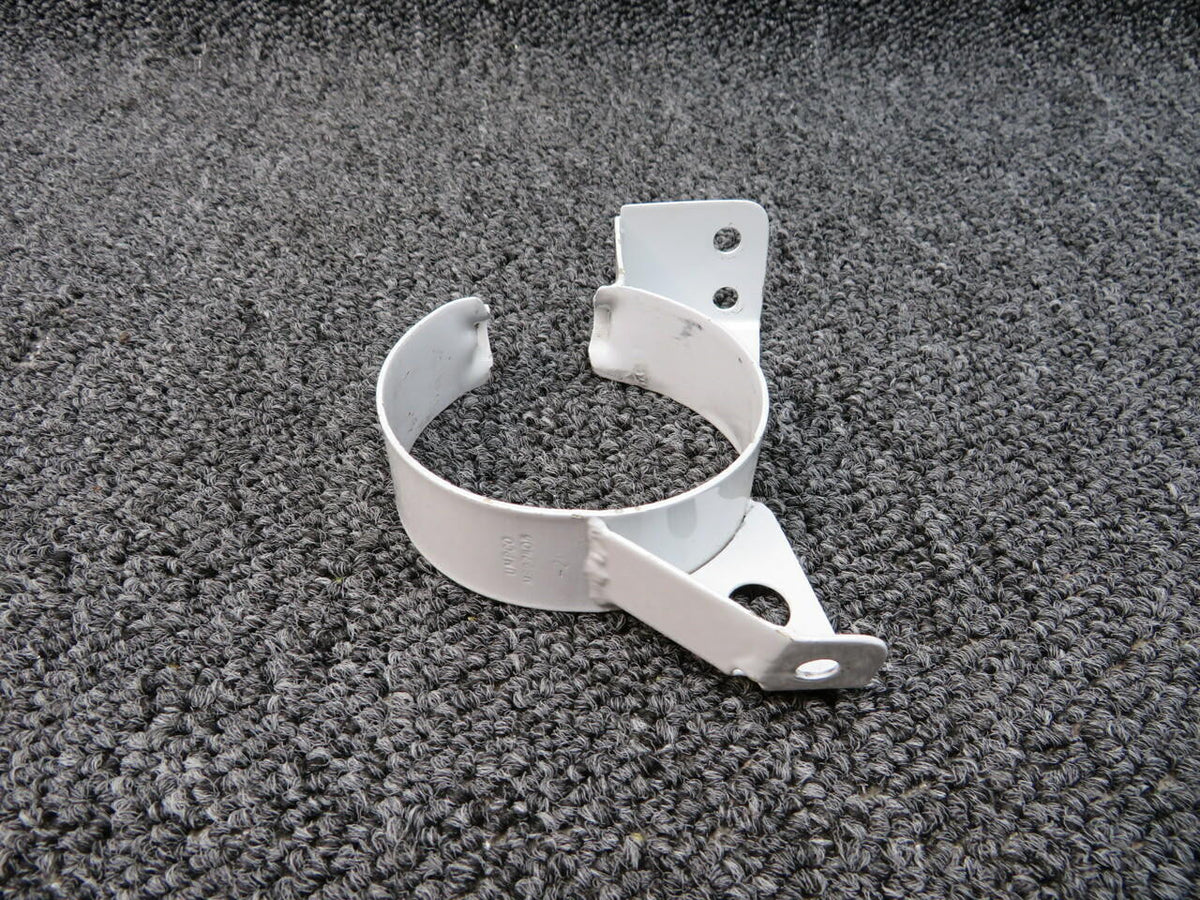 Beech 35-815264-1 Beech 95-C55 Main Gear Brake Hose Clamp LH