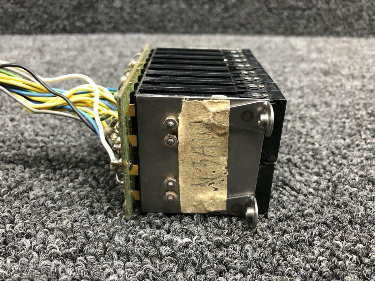 Cessna 5618009-7 Cessna 421B Annunciator Panel Assembly W/ Wiring Harness Volts 28
