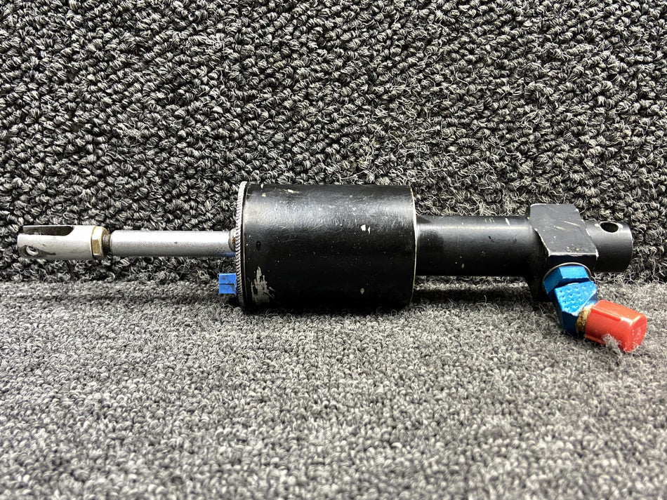 5044000-4 (Use: 9910547-1) Cessna 421B Master Brake Cylinder Assy LH or RH