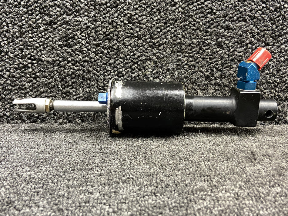 5044000-4 (Use: 9910547-1) Cessna 421B Master Brake Cylinder Assy LH or RH