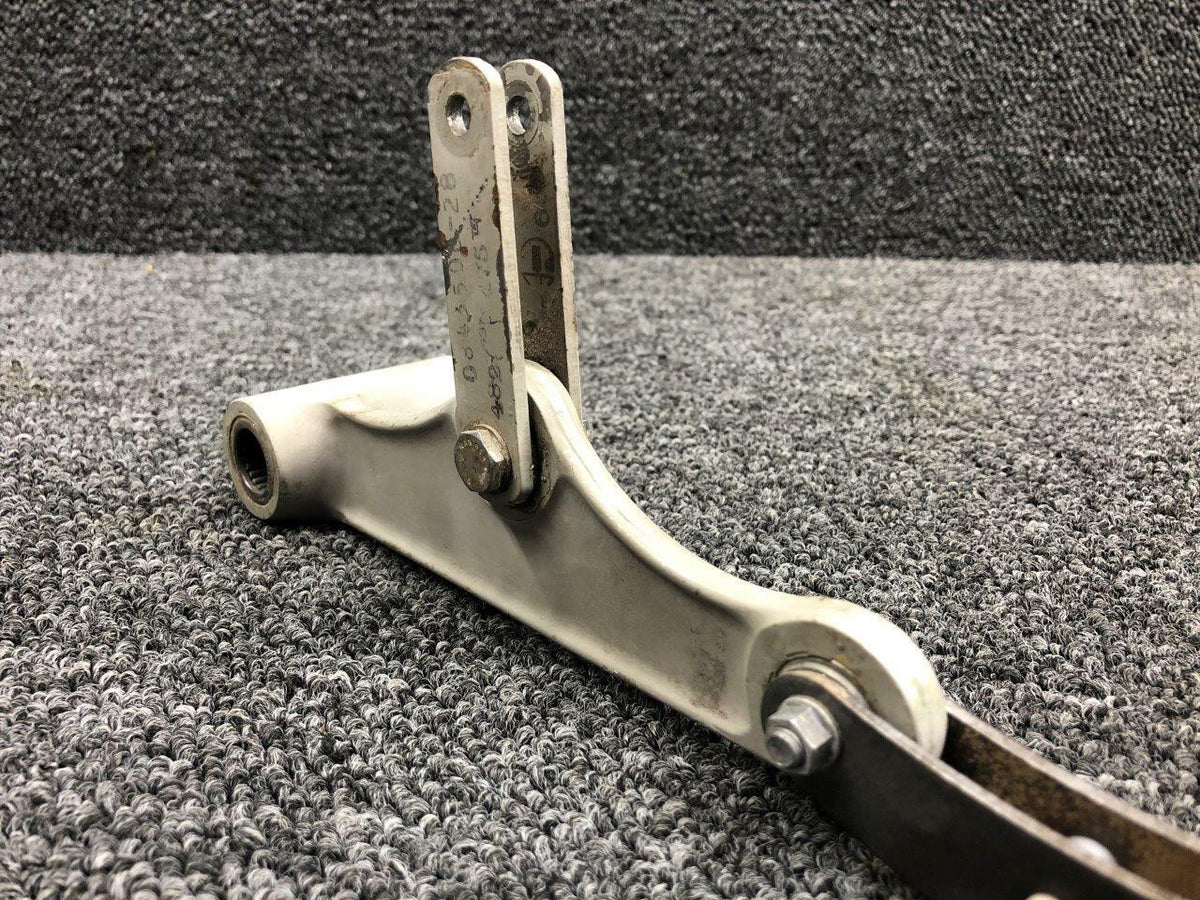 0841104-4 Cessna 421B Main Gear Bellcrank Assembly W/ Links RH BAS Part Sales | Airplane Parts