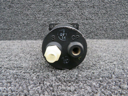 United Instruments C668516-0102 Use 3000-0102 Cessna 421B United Instruments Cabin Altitude Differential Pressure Indicator V 28