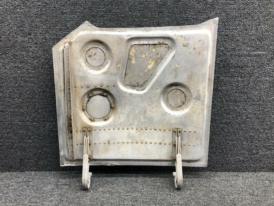 Cessna 5027000-6 USE 5027000-202 Cessna 421B Main Gear Door Assembly Inboard RH