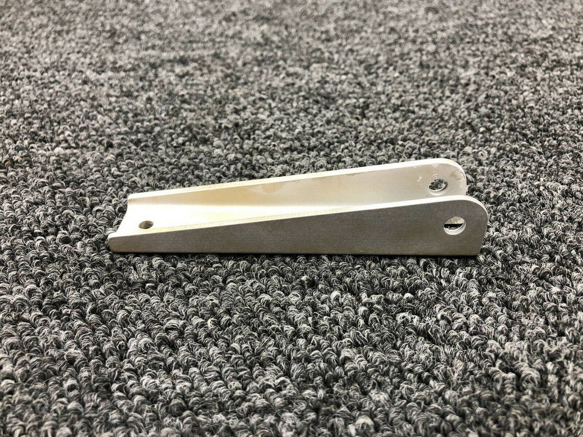 17102-002 Piper PA23-250 Flap Hinge Assy Center LH BAS Part Sales | Airplane Parts