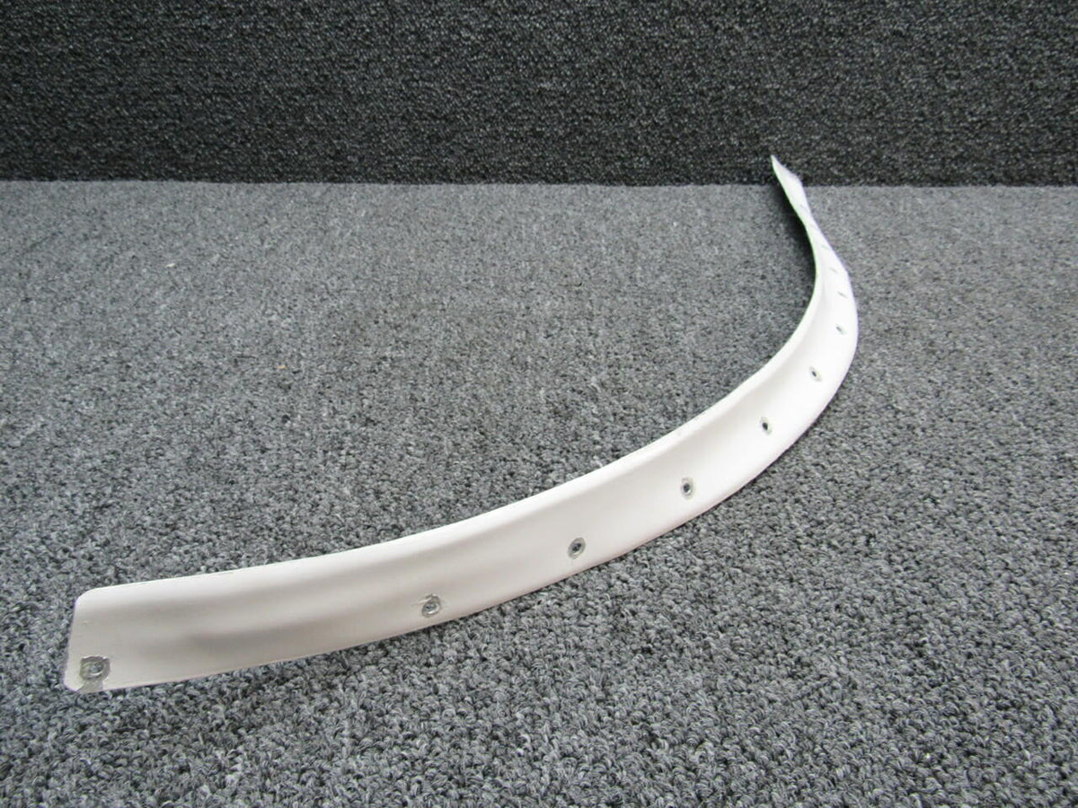 Piper 63070-022 USE 69220-005 Piper PA32-260 Windshield Collar Outside RH