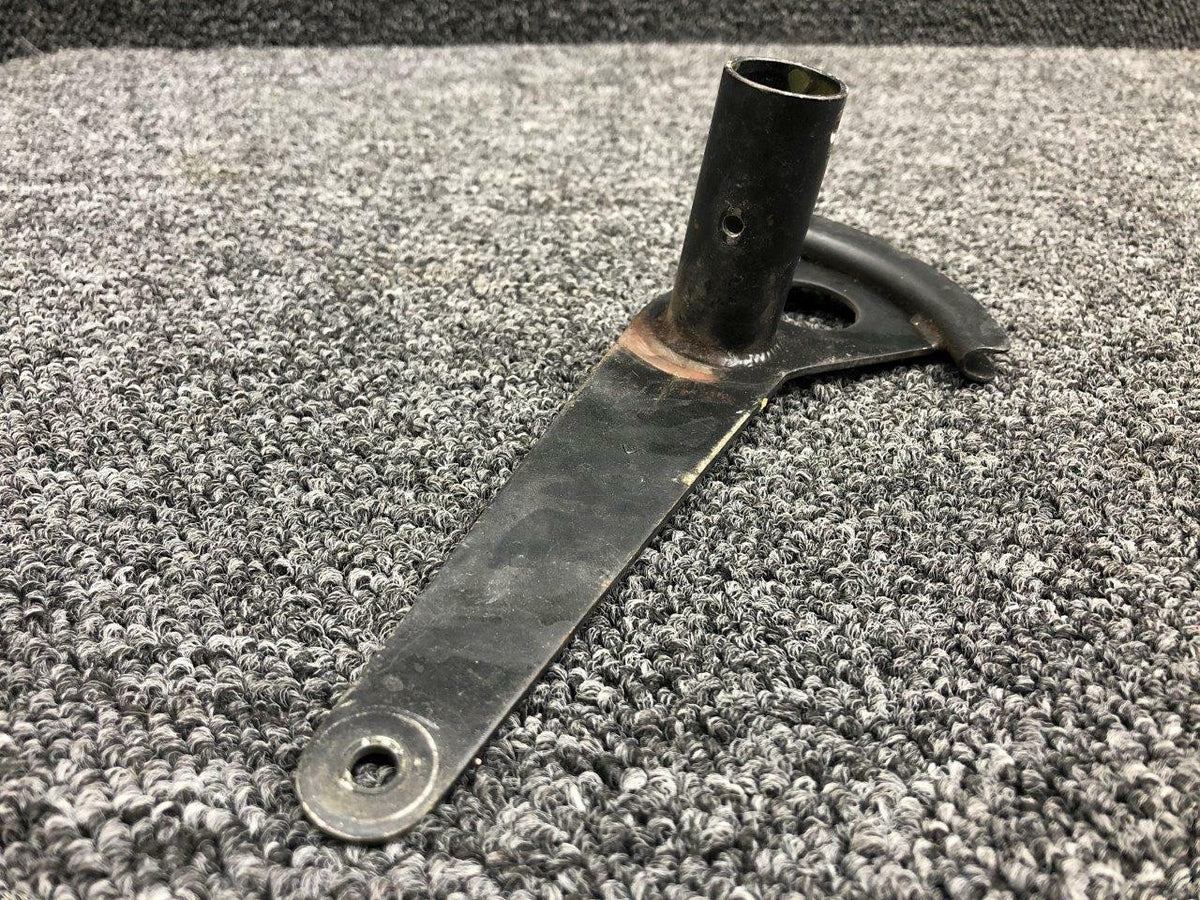 Cessna 1260425-1 Cessna T210N Control Yoke Arm Assembly RH